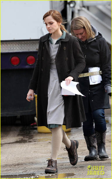 EXCLUSIVE: FIRST ON SET PHOTOS! Emma Watson spends her 24th birthday getting prepped to film scenes for 'Regression' in Toronto